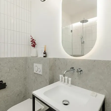 Minimalist Bright Apartment Kopernika Near Old Town In Poznan By Noclegi Renters Exterior photo