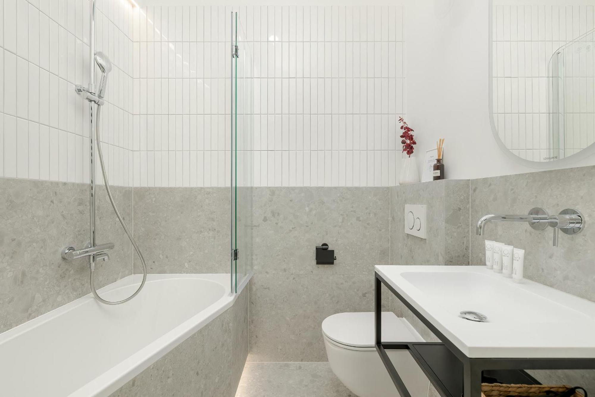 Minimalist Bright Kopernika Near Old Town In By Renters Poznan